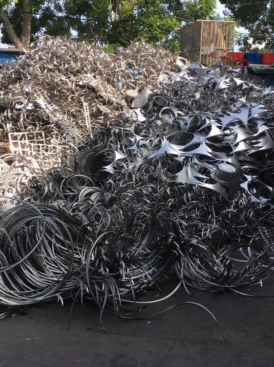 Stainless steel scrap