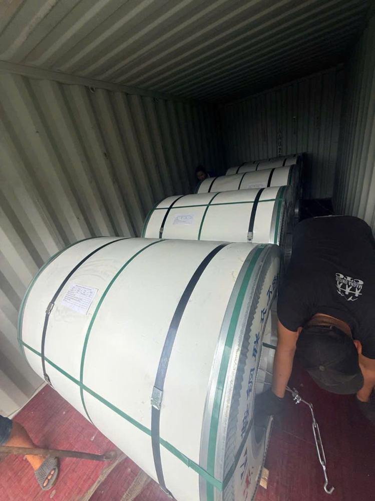 Securing coils – Inox Ngoc Trang